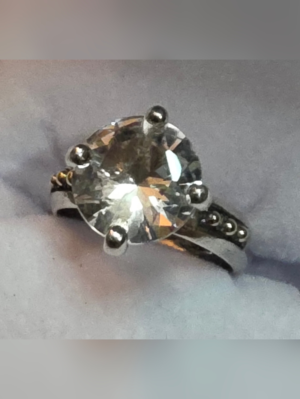 14K & STERLING WHITE SAPPHIRE SOLITAIRE, RING. SIZE 5 3.30 Grams